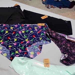 Set of 5 VS and Pink  panties